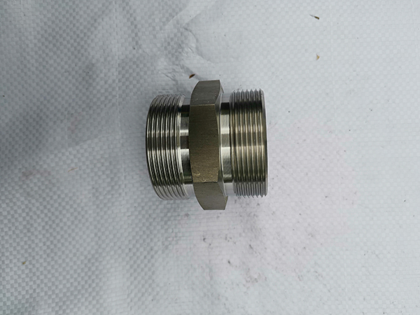 桥头定制水管卡套接头批发