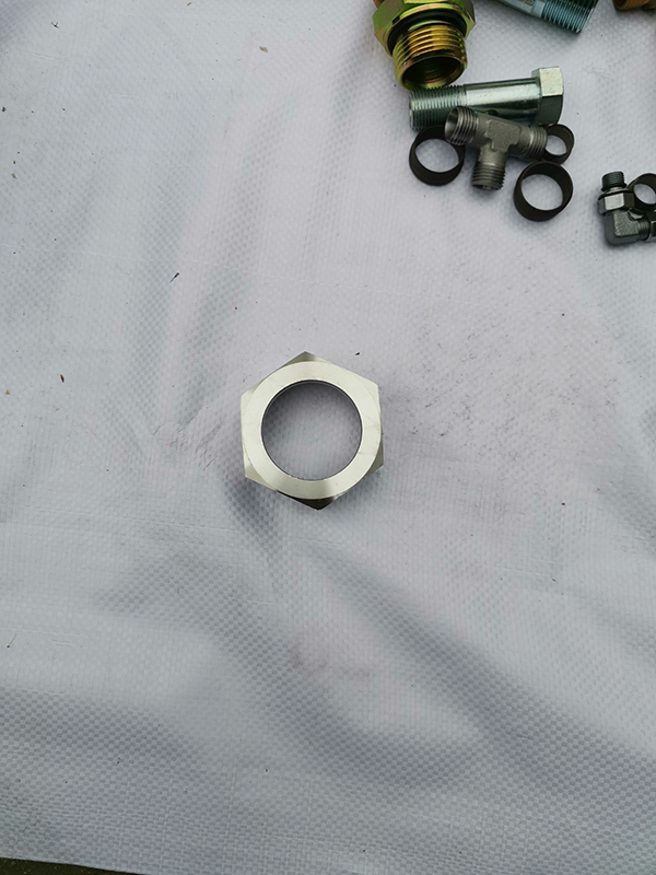 河南专业铜管卡套接头厂家