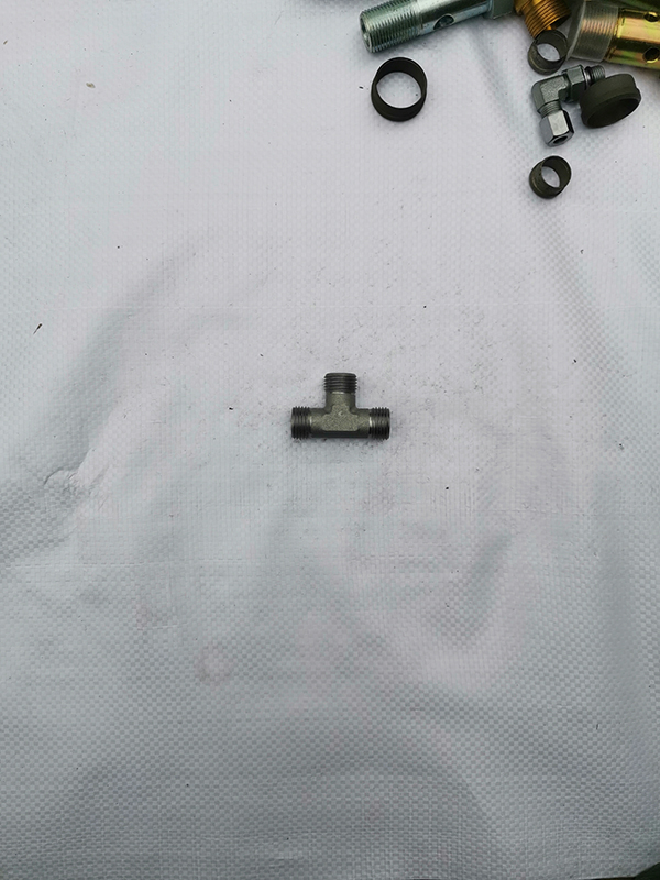 宁波专业卡套接头不锈钢厂家