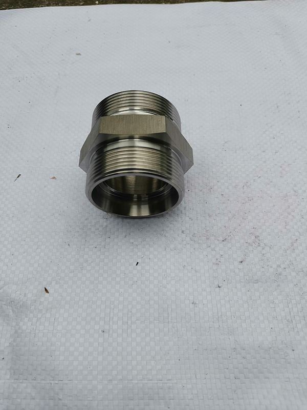 余姚专业直角卡套接头批发